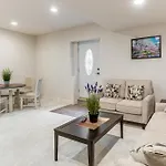 12 Mi To Hospitals Modern Apartment In Aurora!